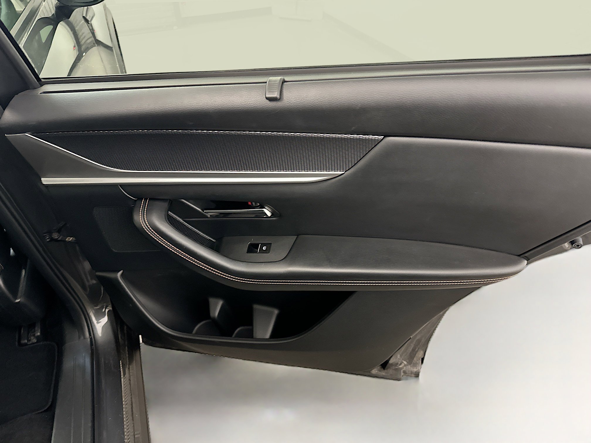 Used 2024 MAZDA CX-90 3.3 Turbo w/ Preferred Plus image 34