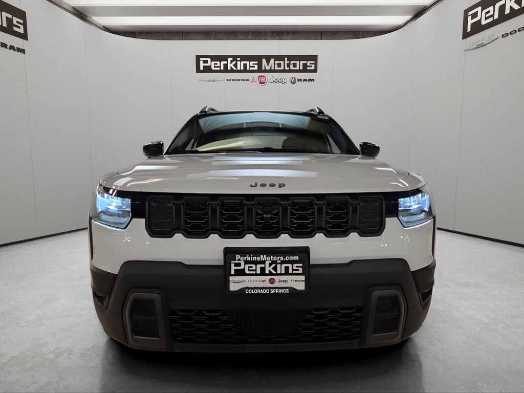 New 2026 Jeep Cherokee Overland image 2