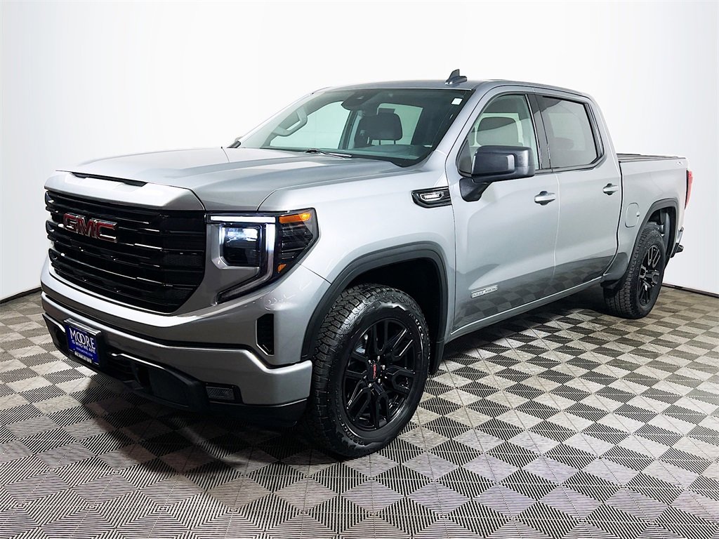 Used 2025 GMC Sierra 1500 Elevation image 4