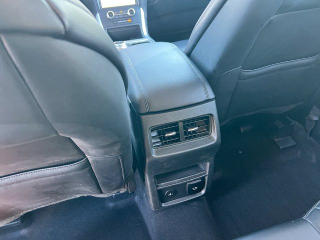 Used 2024 Ford Edge SEL w/ Convenience Package AWD/4WD image 30