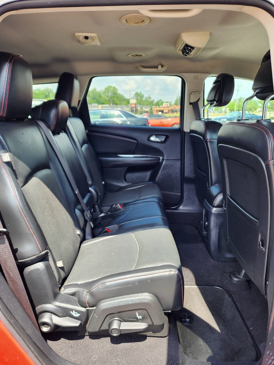 Used 2019 Dodge Journey GT FWD image 19