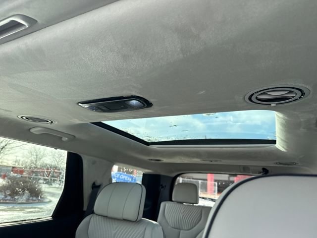 Used 2025 Hyundai Palisade Calligraphy image 18