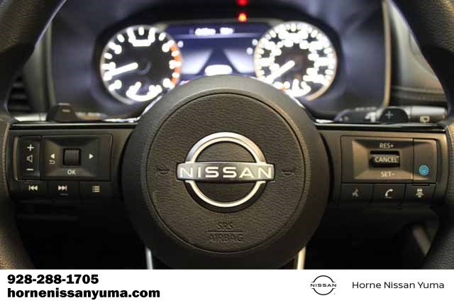 Used 2023 Nissan Rogue SV image 9