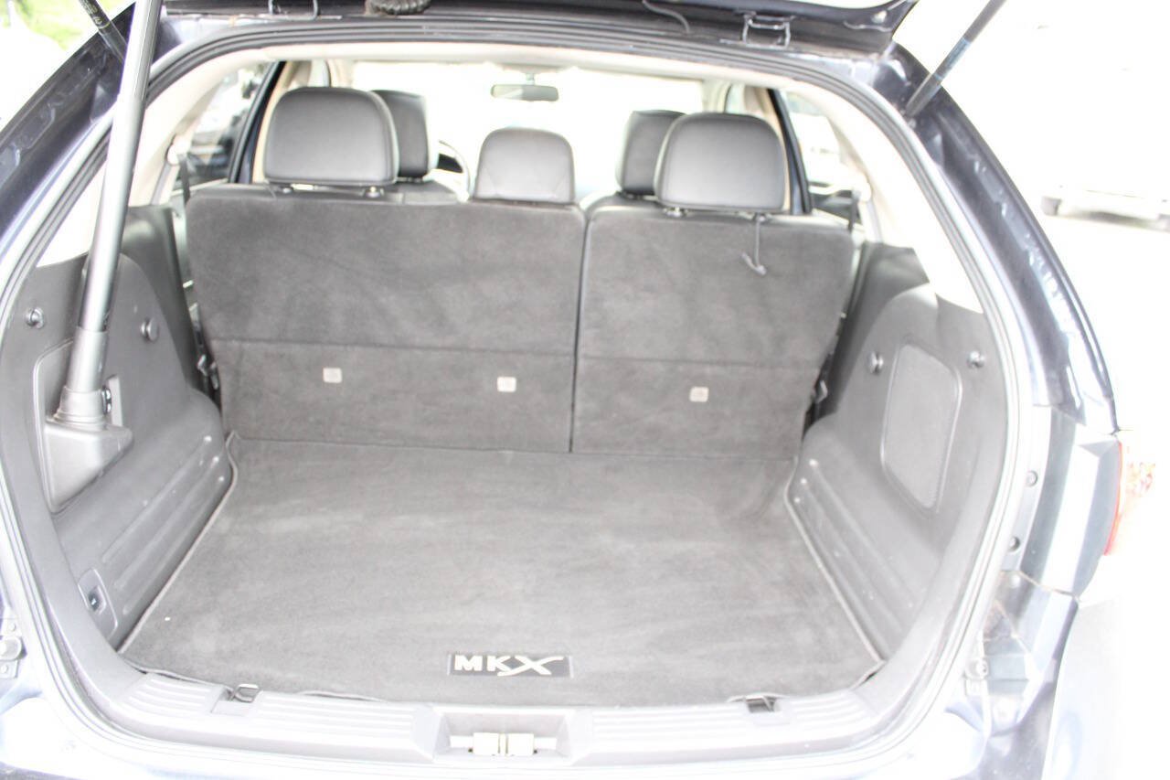 Used 2013 Lincoln MKX AWD image 23