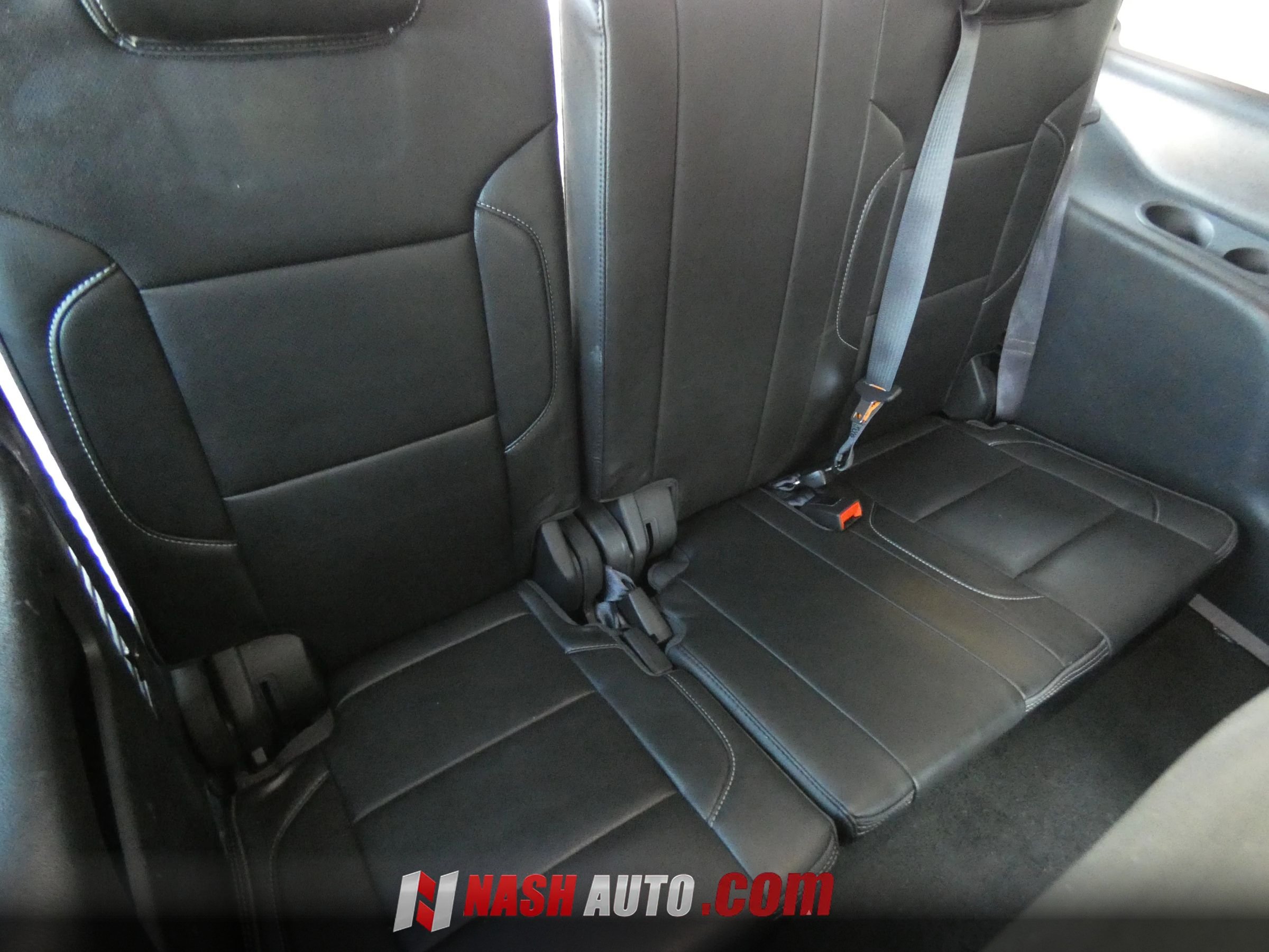 Used 2017 GMC Yukon Denali w/ Open Road Package RWD image 25