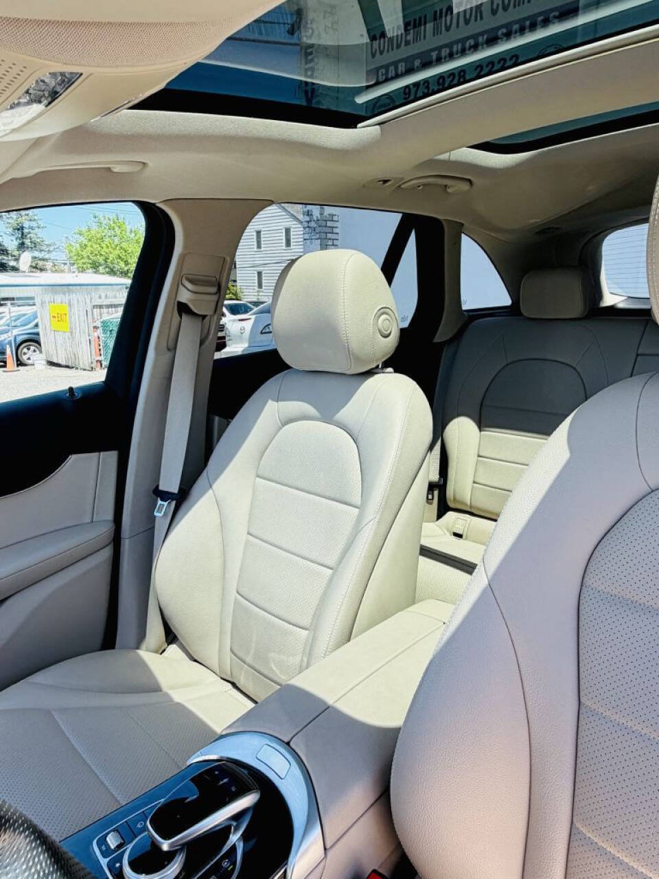 Used 2016 Mercedes-Benz GLC 300 4MATIC w/ Driver Assistance Package image 19