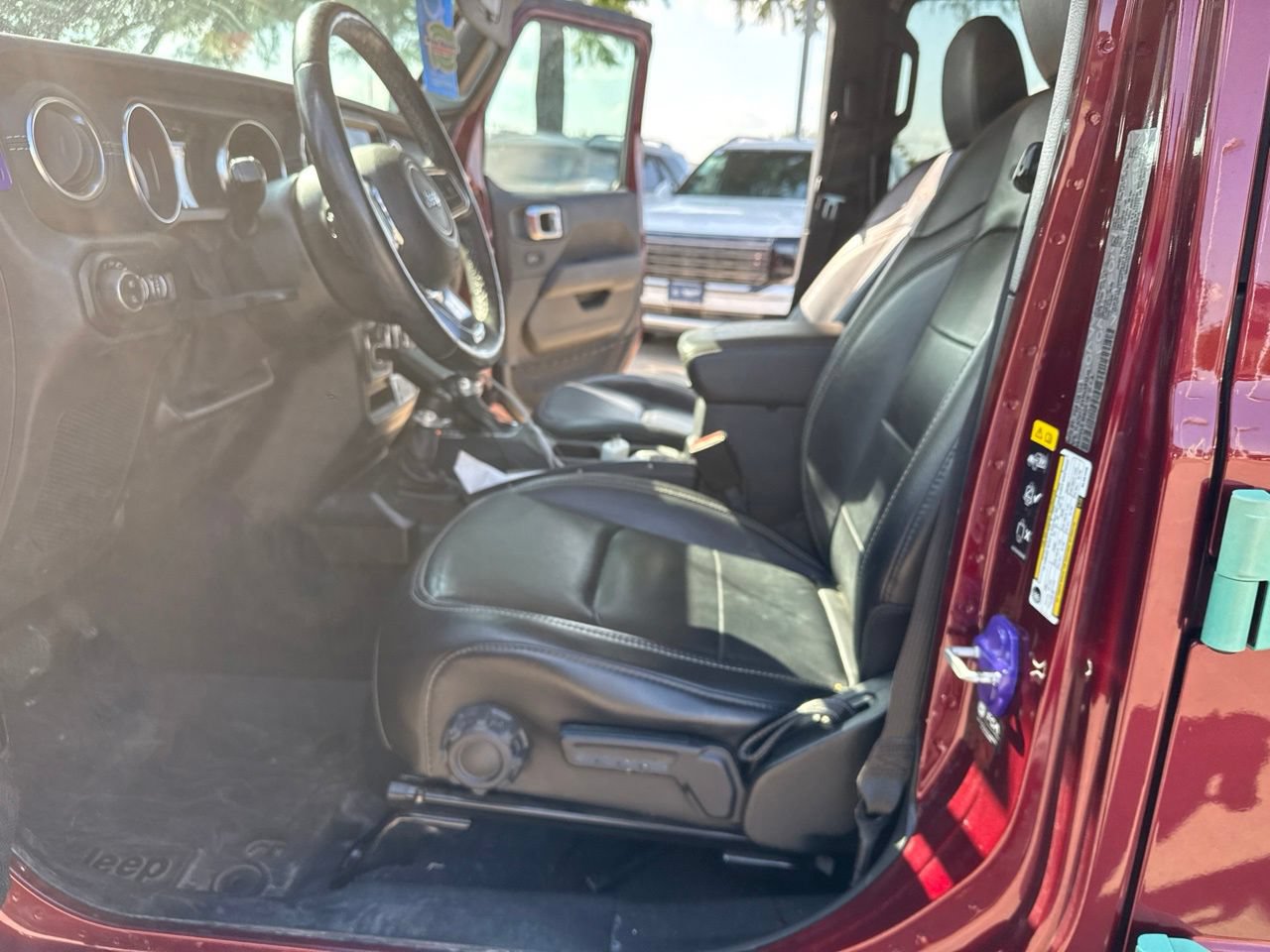 Used 2021 Jeep Gladiator Overland w/ Popular Equipment Package AWD/4WD image 6
