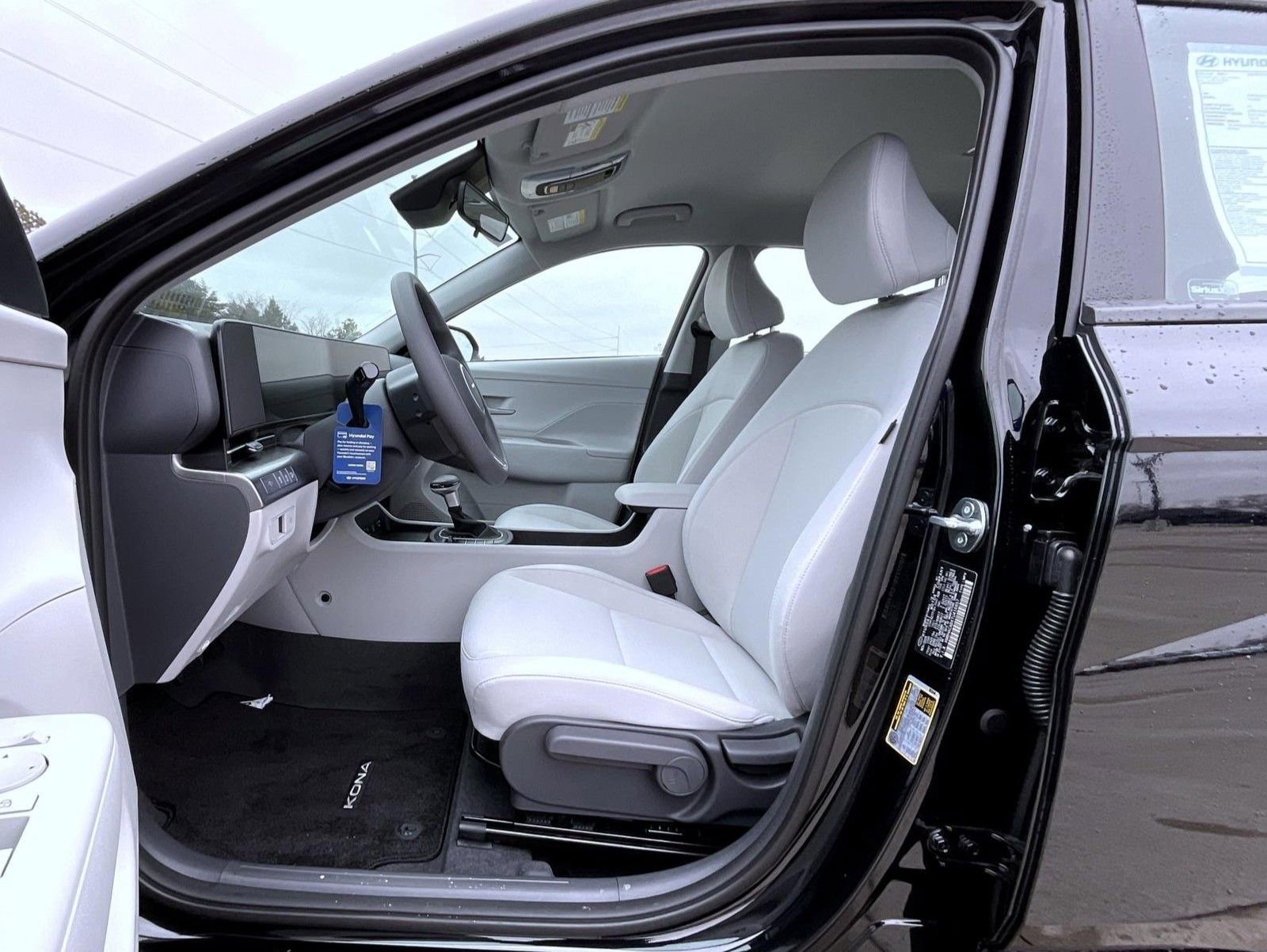 New 2026 Hyundai Kona SE AWD/4WD image 10