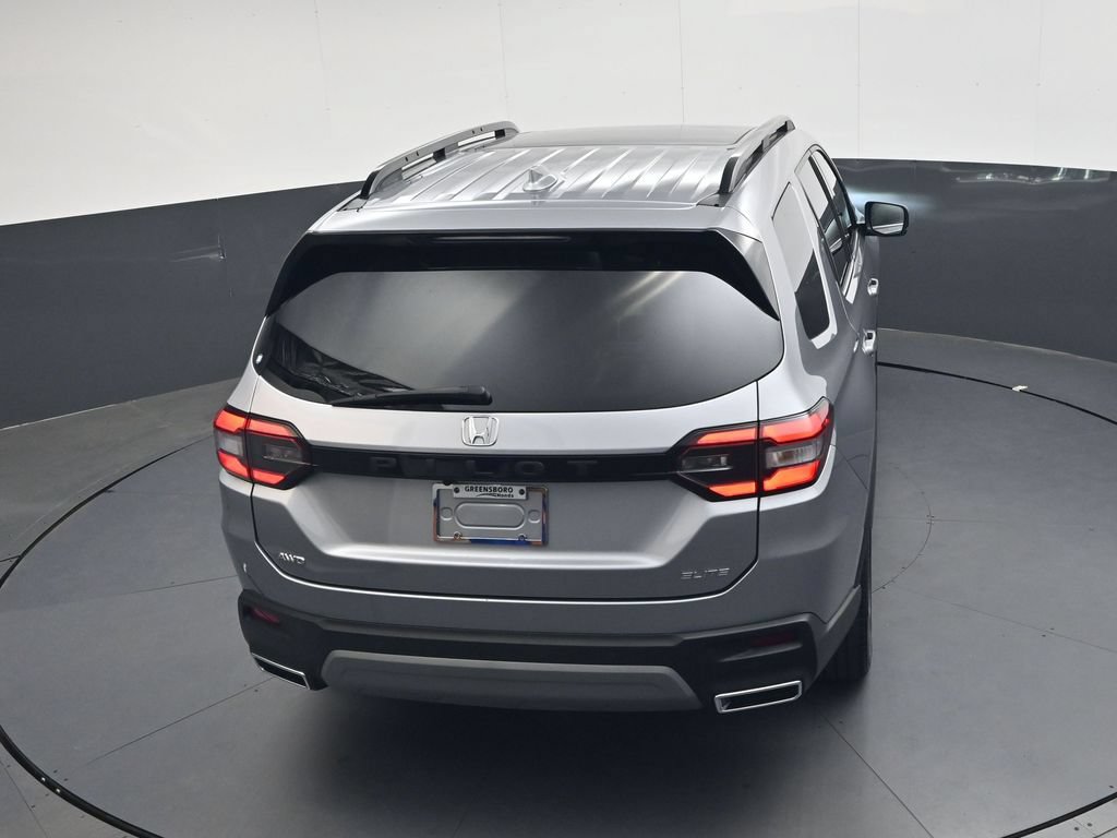 Used 2023 Honda Pilot Elite image 24