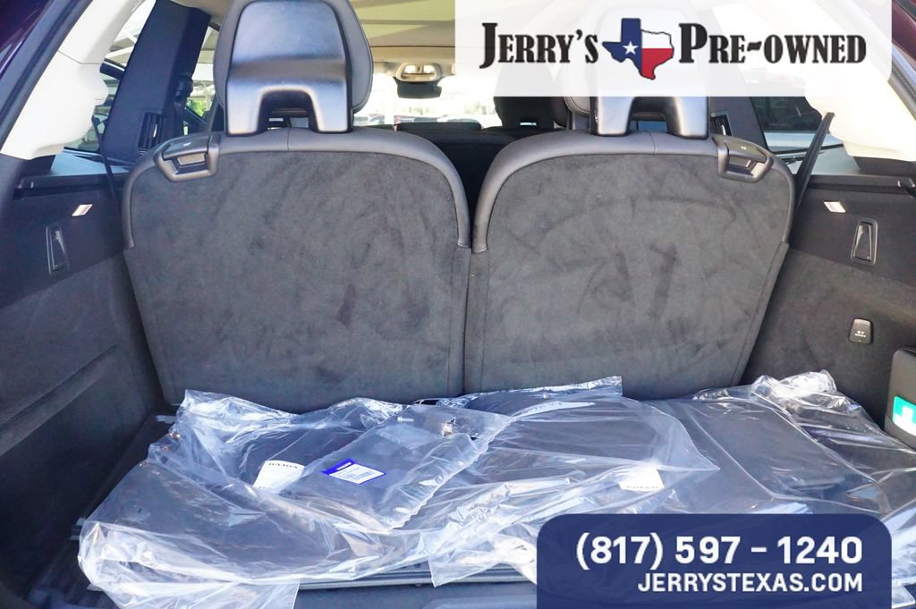Used 2025 Volvo XC90 B6 Core w/ Protection Package Premier AWD/4WD image 21