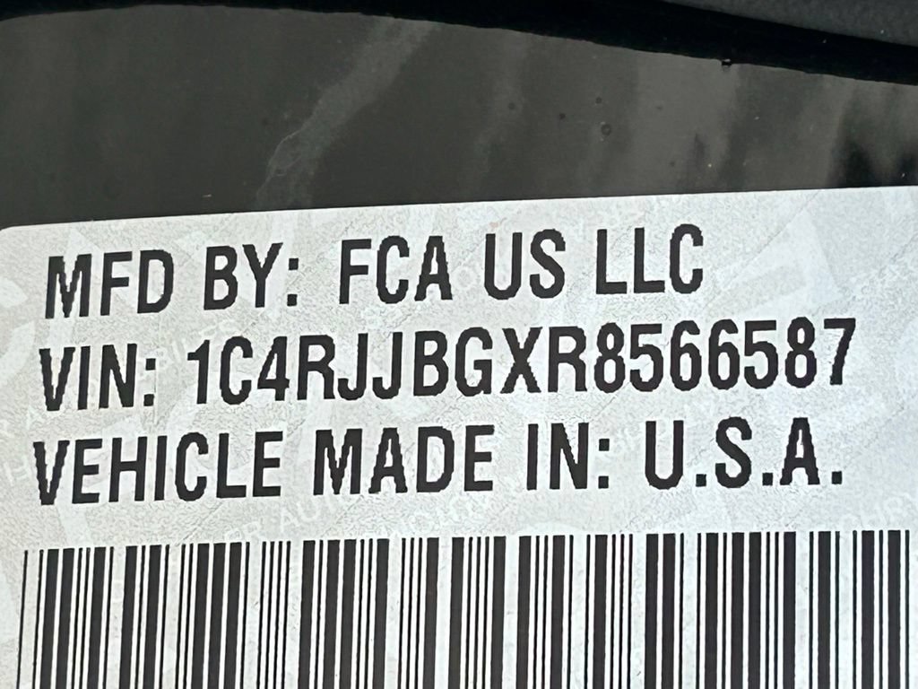 Certified 2024 Jeep Grand Cherokee L Limited RWD image 56