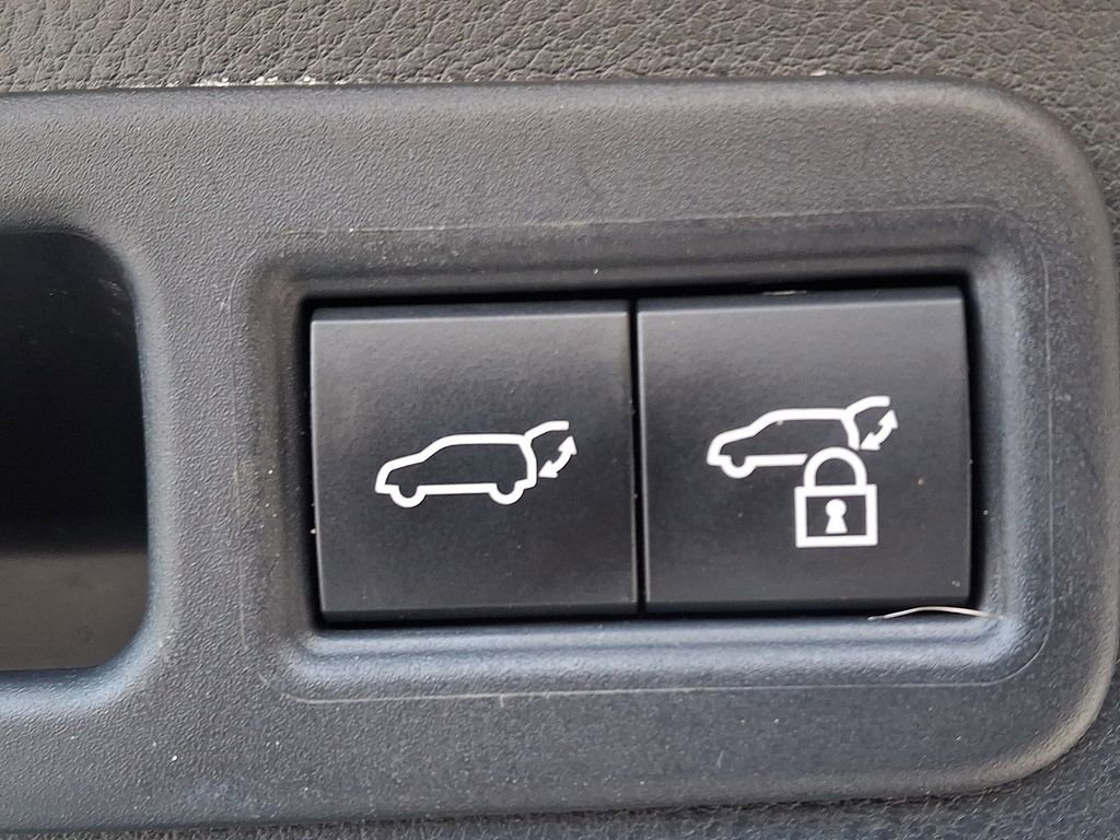 Used 2023 Lexus RX 350 F Sport w/ Accessory Package image 29