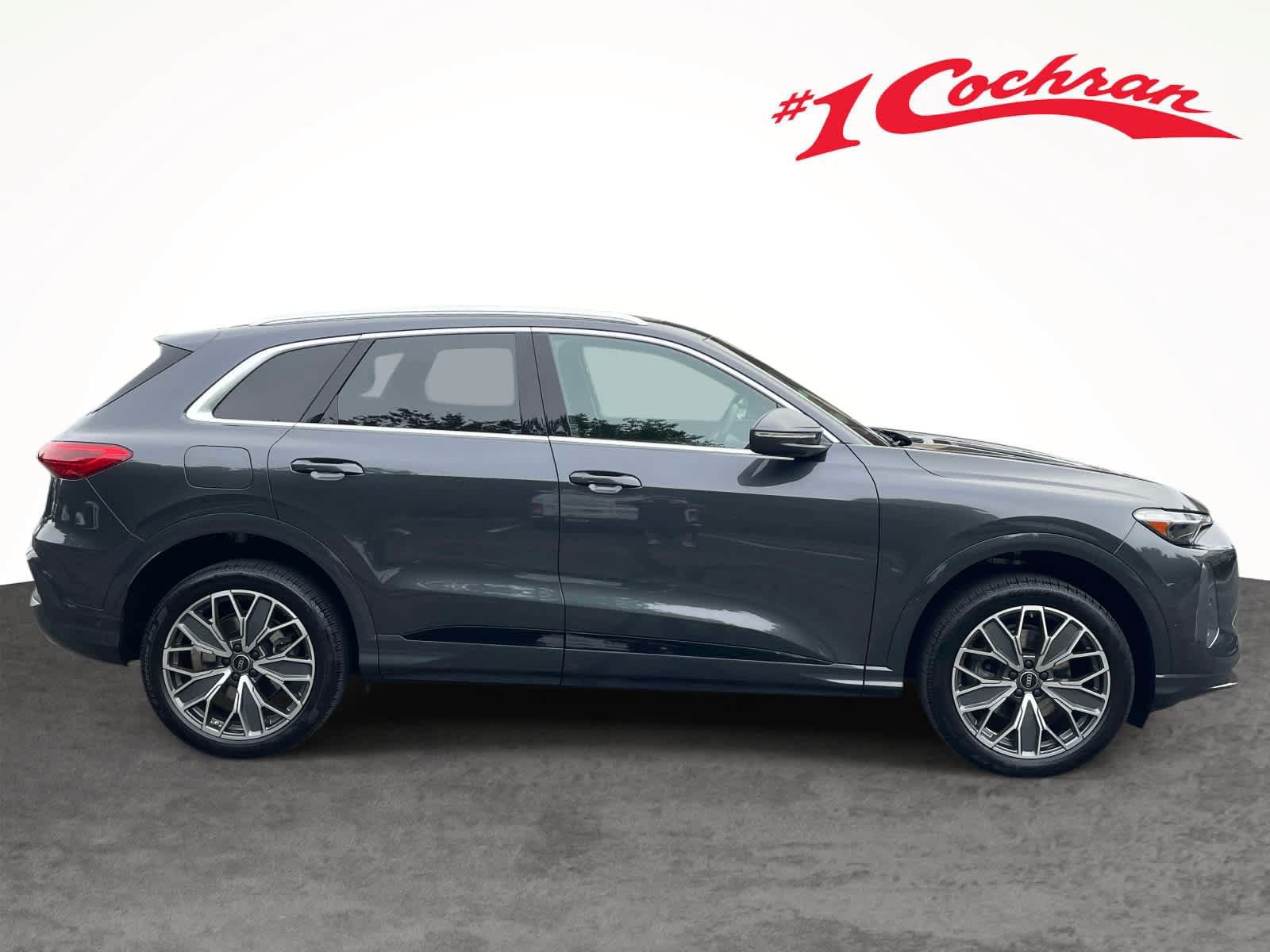 Certified 2025 Audi Q5 Premium w/ Premium Plus AWD/4WD image 6