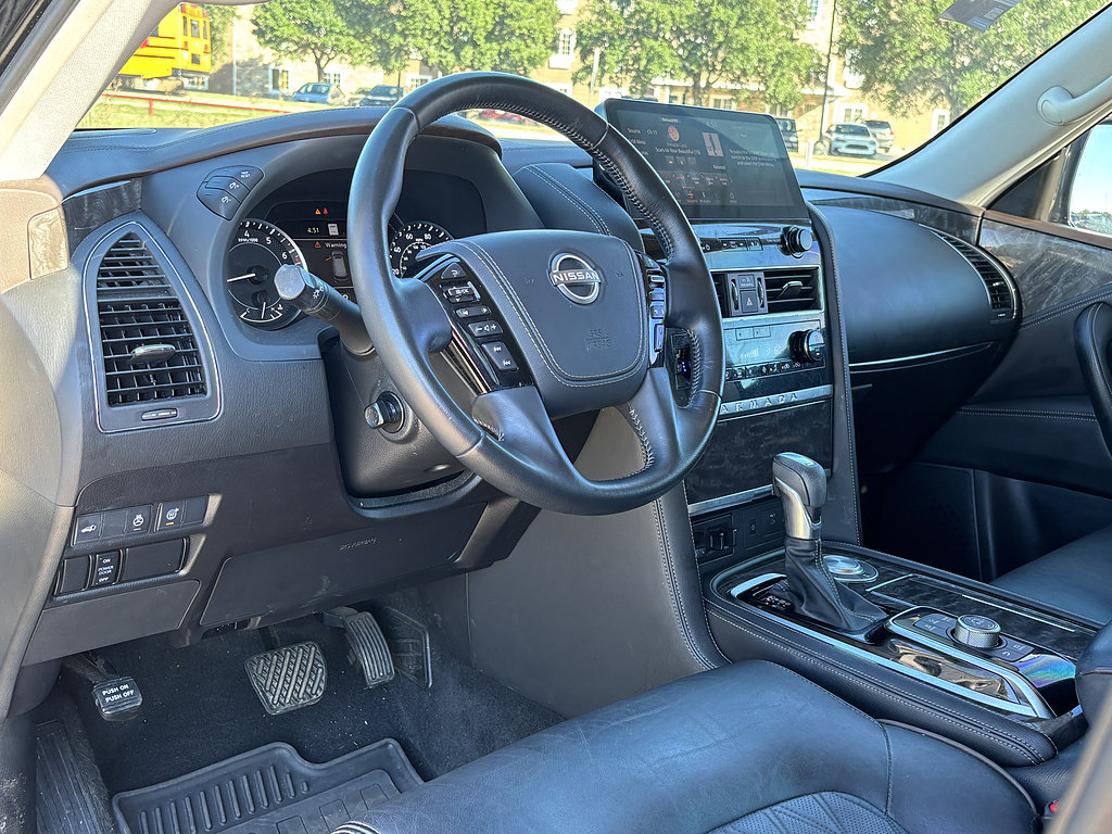Used 2021 Nissan Armada Platinum RWD image 12