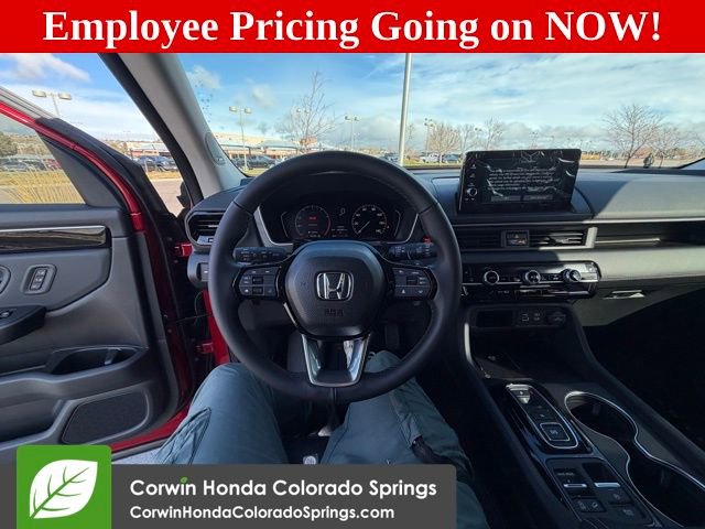 New 2025 Honda Pilot Touring image 15