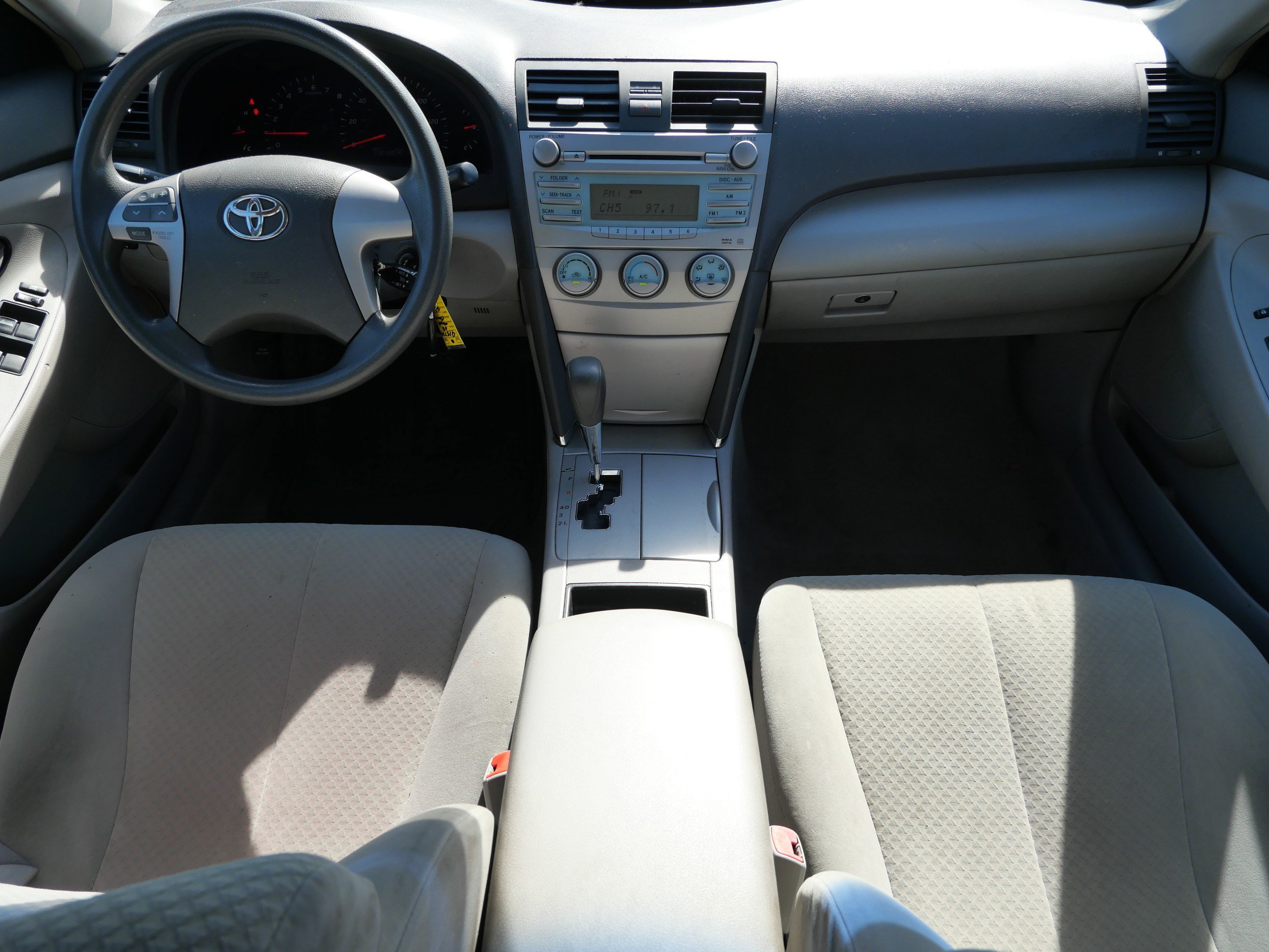 Used 2008 Toyota Camry LE FWD image 10