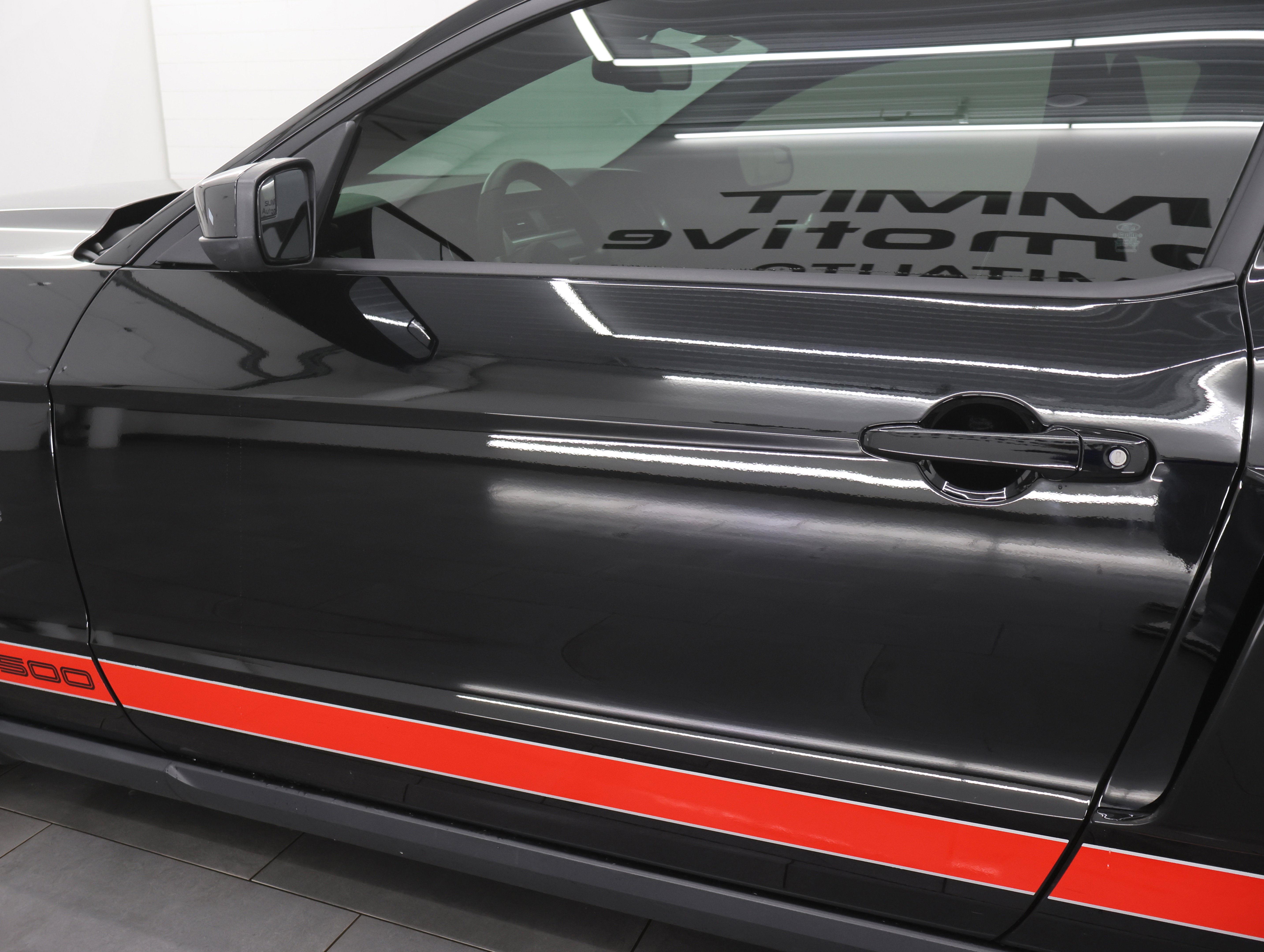 Used 2012 Ford Mustang Shelby GT500 w/ SVT Performance Pkg image 35