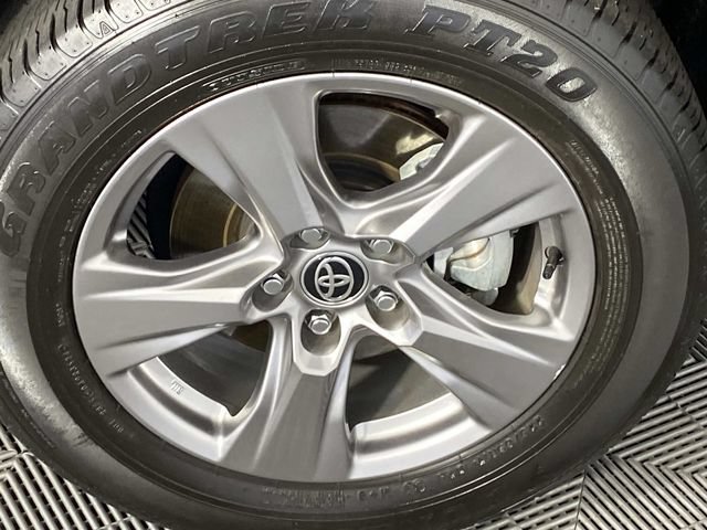 Used 2025 Toyota RAV4 XLE w/ Convenience Package AWD/4WD image 32