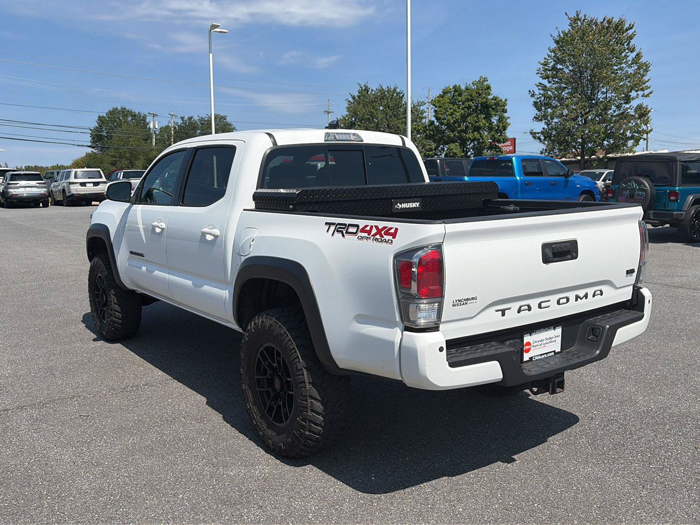 Used 2021 Toyota Tacoma TRD Off-Road w/ Technology Package AWD/4WD image 3
