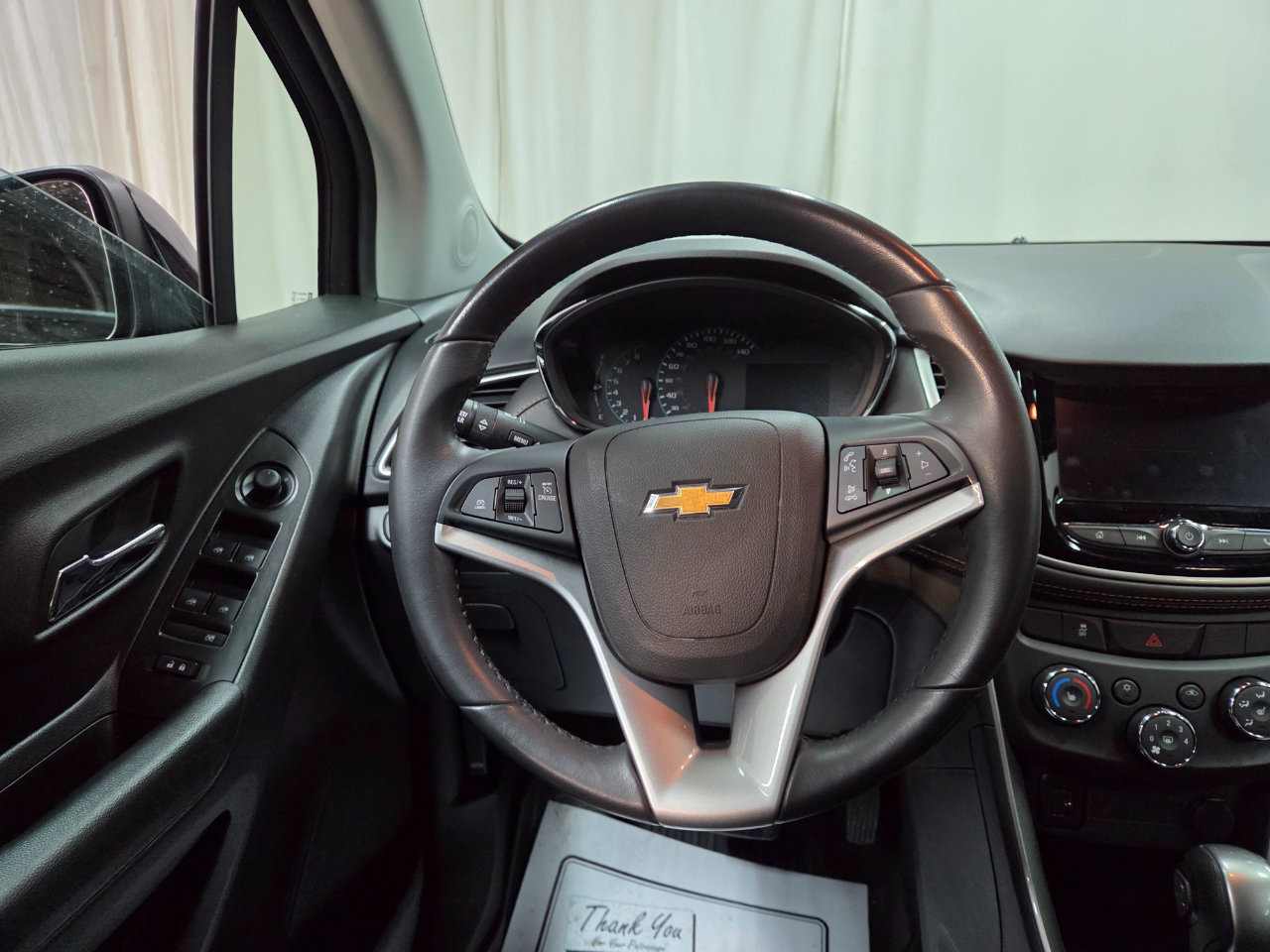Used 2021 Chevrolet Trax LT w/ Premium Seat Package image 38