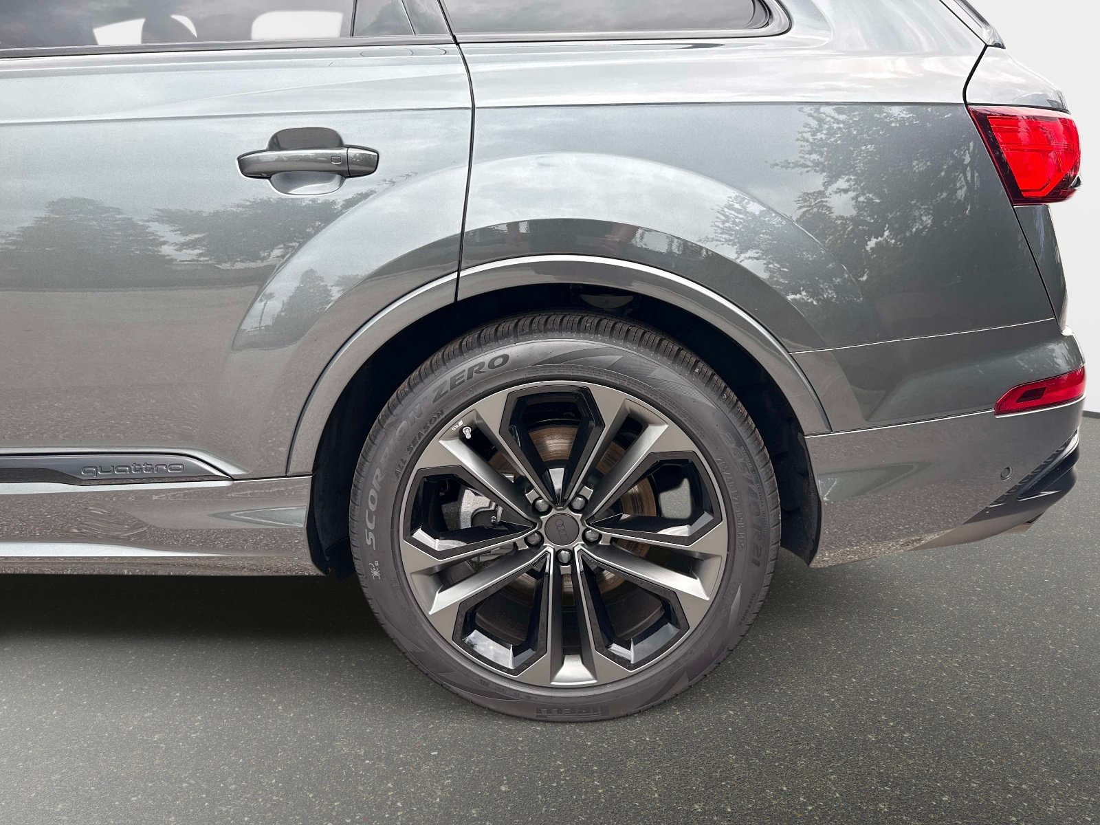 New 2026 Audi Q7 Premium Plus AWD/4WD image 10