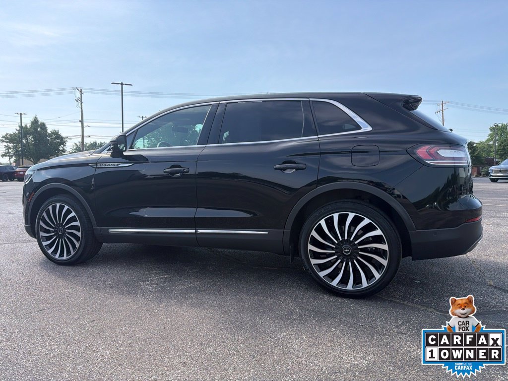 Used 2023 Lincoln Nautilus Black Label w/ Class II Trailer Tow Package AWD/4WD image 9