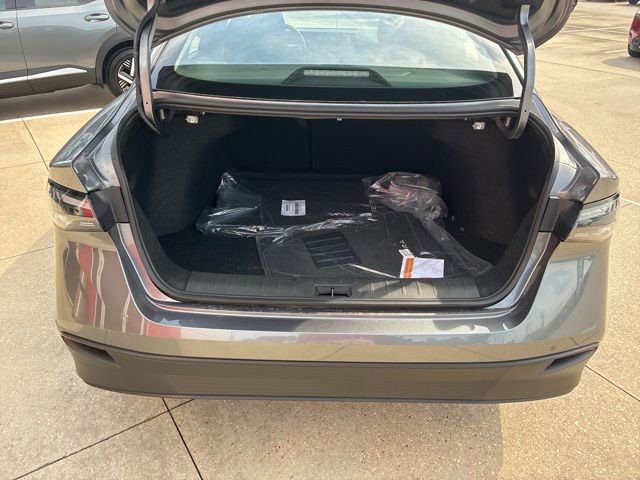 Used 2026 Nissan Sentra S w/ Floor Mat Package image 8