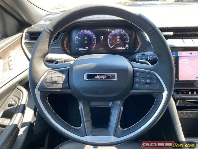 New 2026 Jeep Grand Cherokee L Limited w/ Limited Altitude Package AWD/4WD image 19