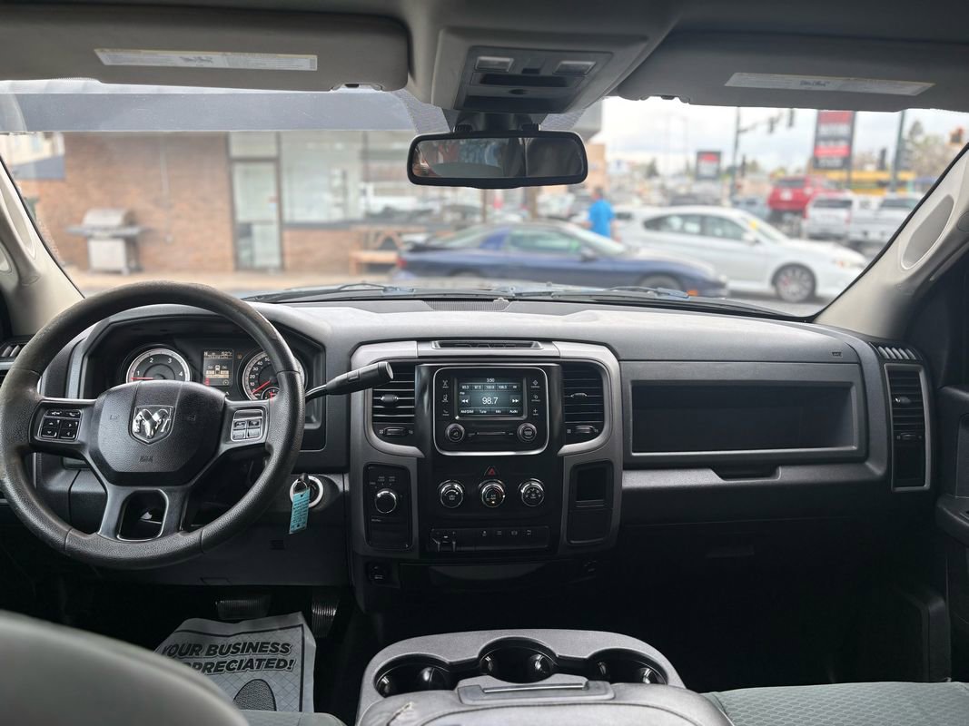 Used 2015 RAM 2500 Tradesman w/ Chrome Appearance Group image 19