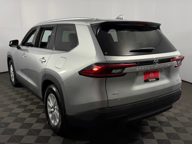 Used 2024 Toyota Grand Highlander XLE image 33