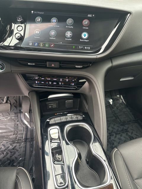 Used 2023 Buick Envision Avenir image 23