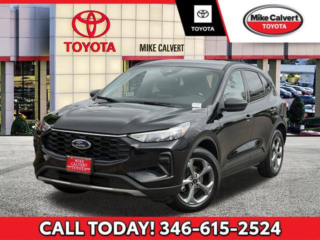 Used 2025 Ford Escape ST-Line FWD image 1