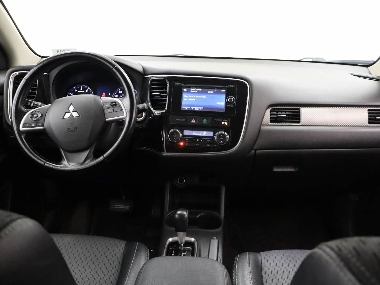 Used 2015 Mitsubishi Outlander SE FWD image 6