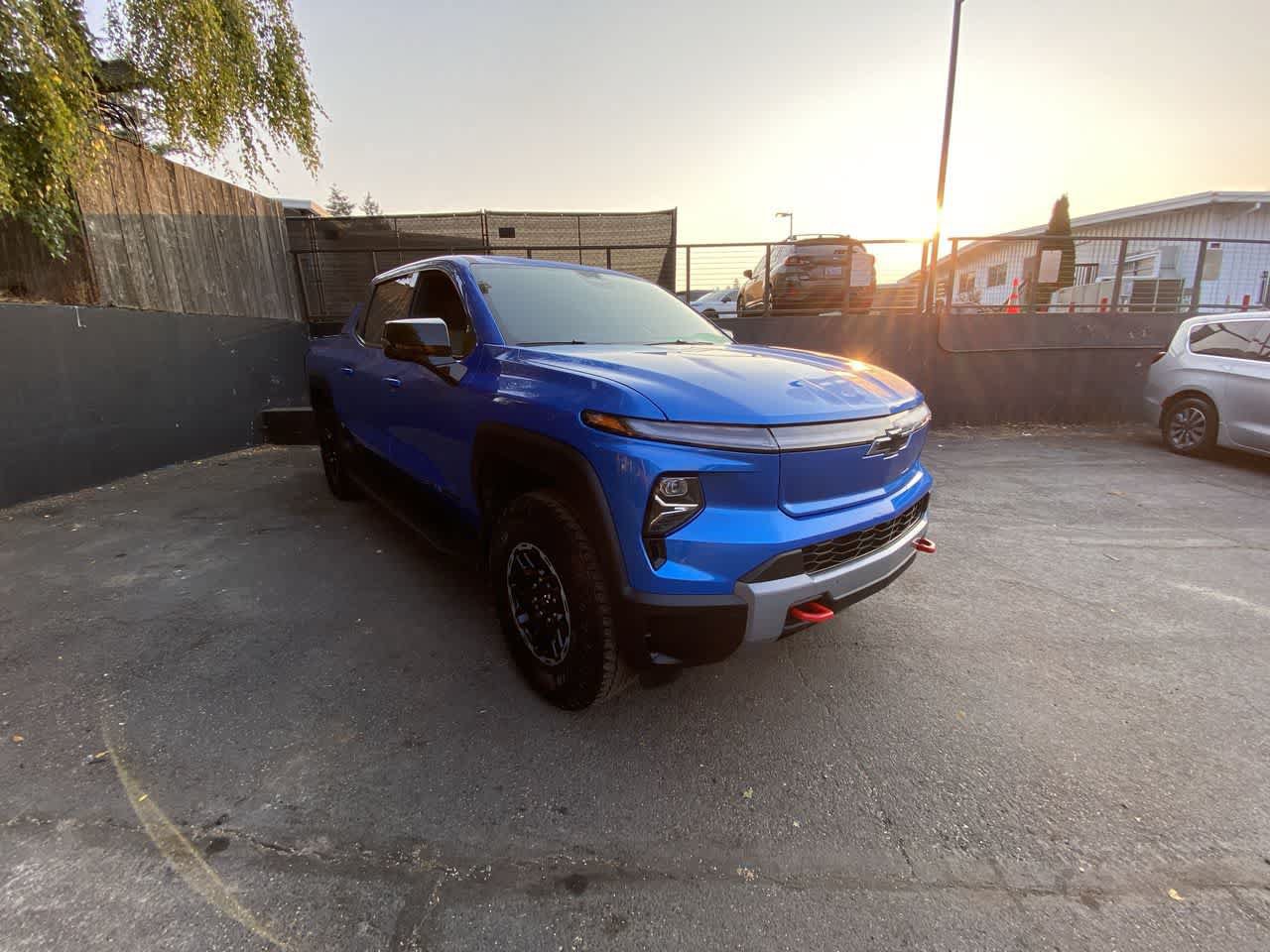 Used 2026 Chevrolet Silverado EV Trail Boss AWD/4WD image 8
