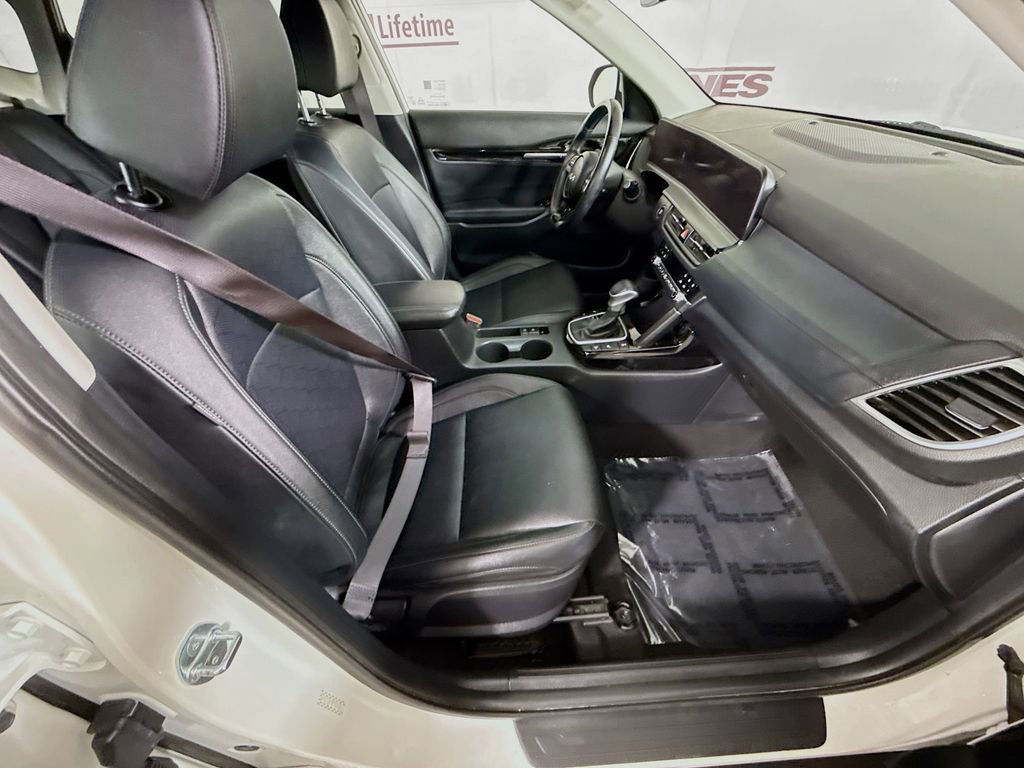 Used 2024 Kia Seltos SX AWD/4WD image 29