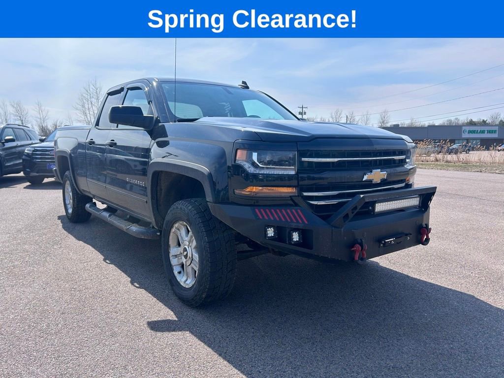 Used 2017 Chevrolet Silverado 1500 LT w/ All Star Edition AWD/4WD image 8
