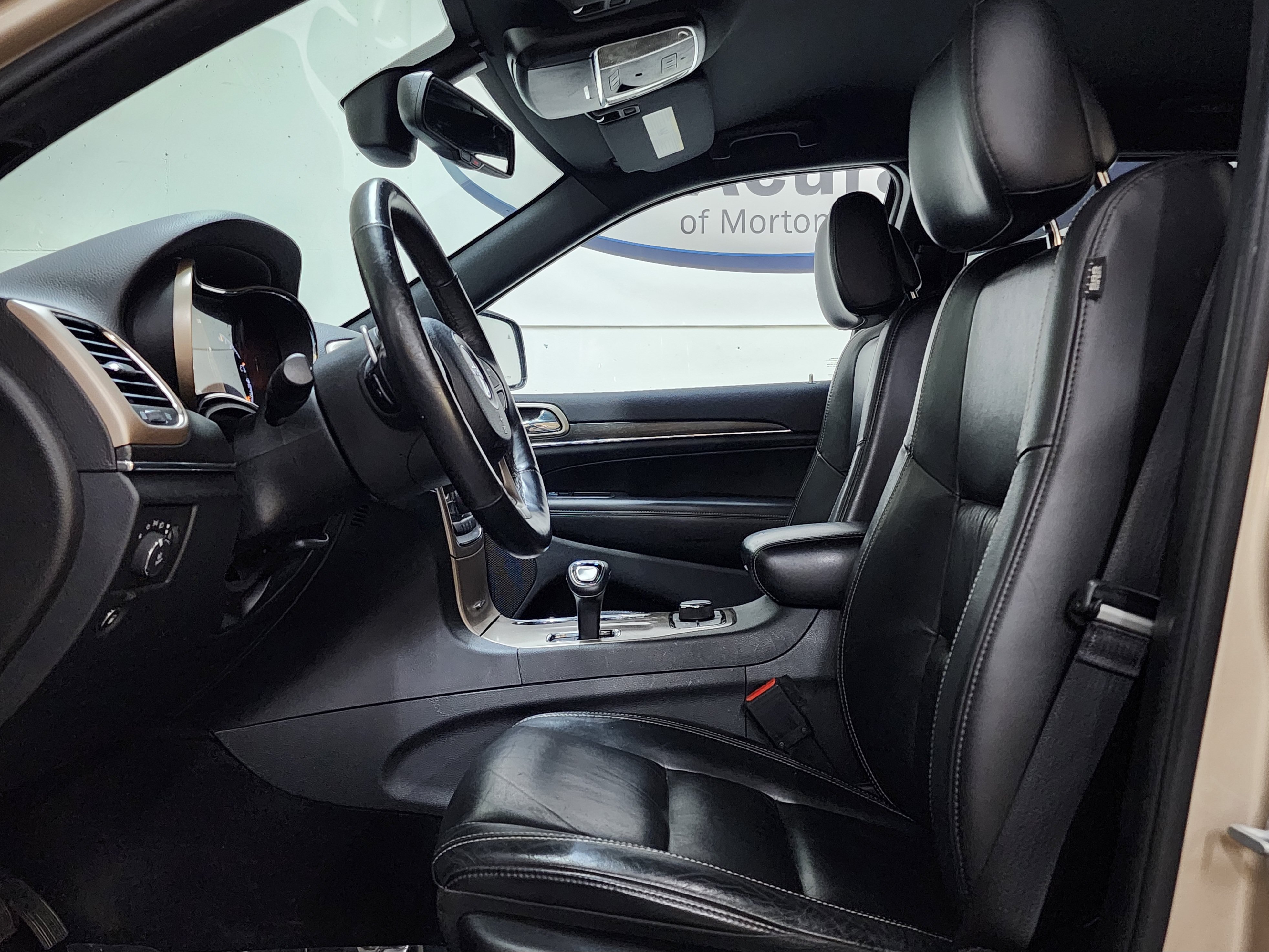 Used 2015 Jeep Grand Cherokee Limited AWD/4WD image 14