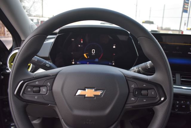 New 2026 Chevrolet Trax LT w/ LPO, Blackout Package image 26