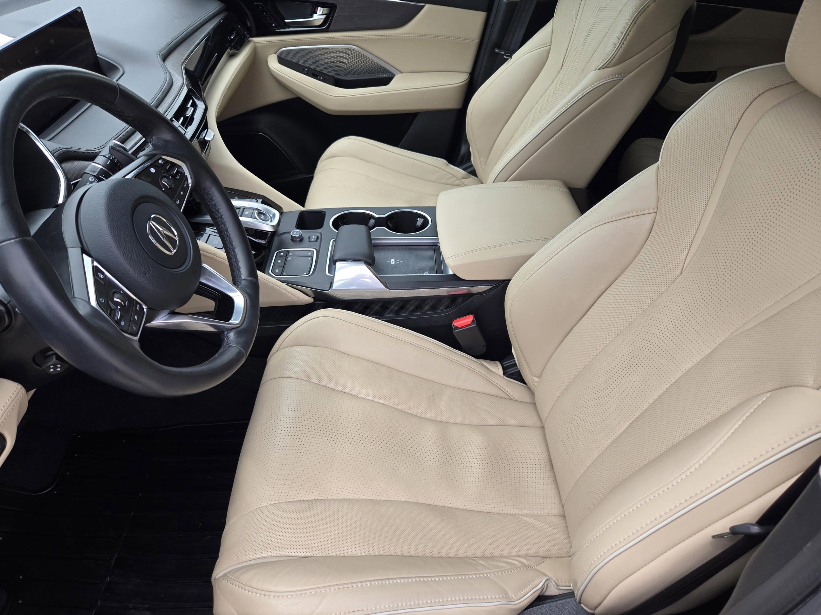 Used 2023 Acura MDX SH-AWD w/ Advance Package image 6