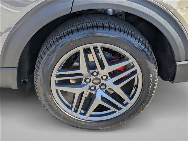New 2026 Ford Explorer ST w/ Sun And Sound Package image 10