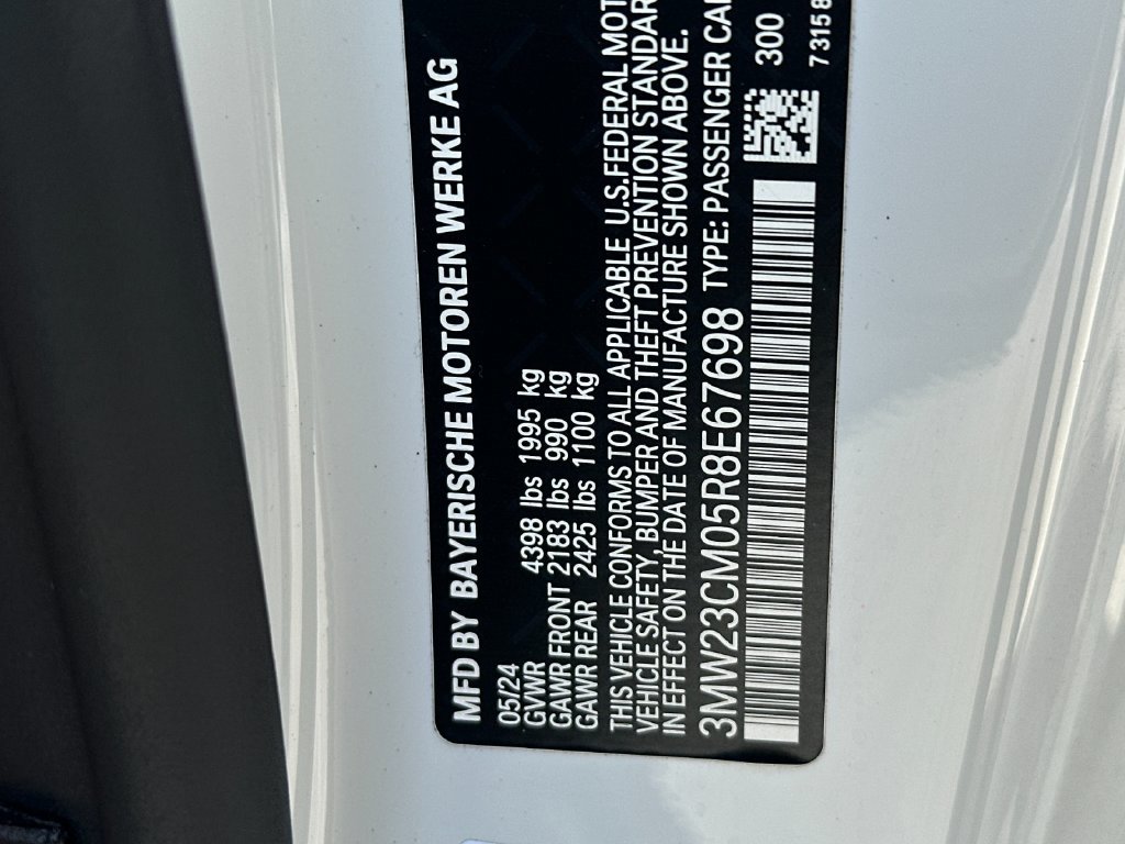 Used 2024 BMW 230i Coupe w/ Convenience Package RWD image 29