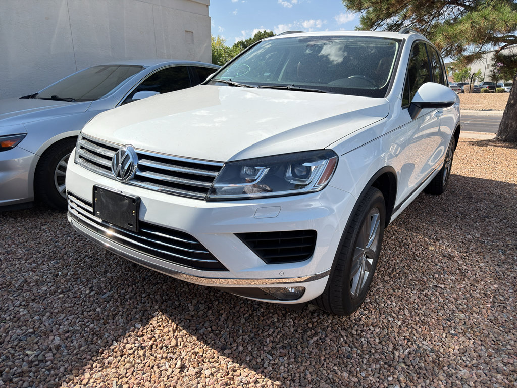 Used 2015 Volkswagen Touareg VR6