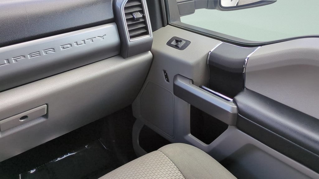 Used 2019 Ford F250 XLT AWD/4WD image 13