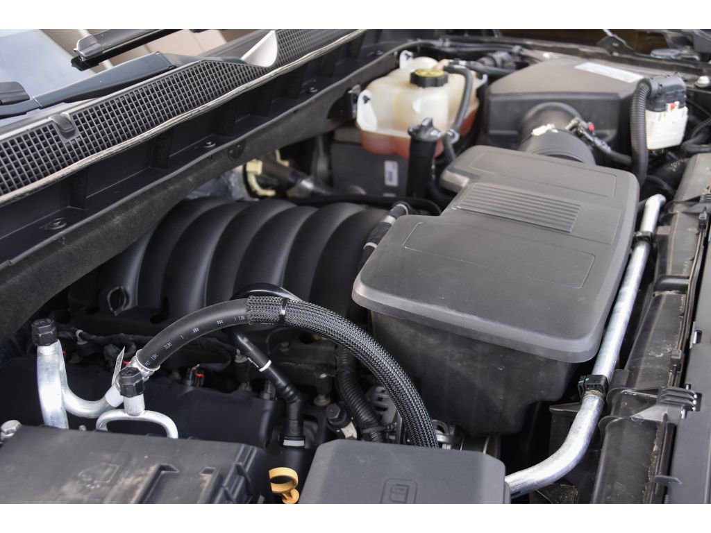 Used 2021 Chevrolet Suburban High Country w/ Premium Package image 25