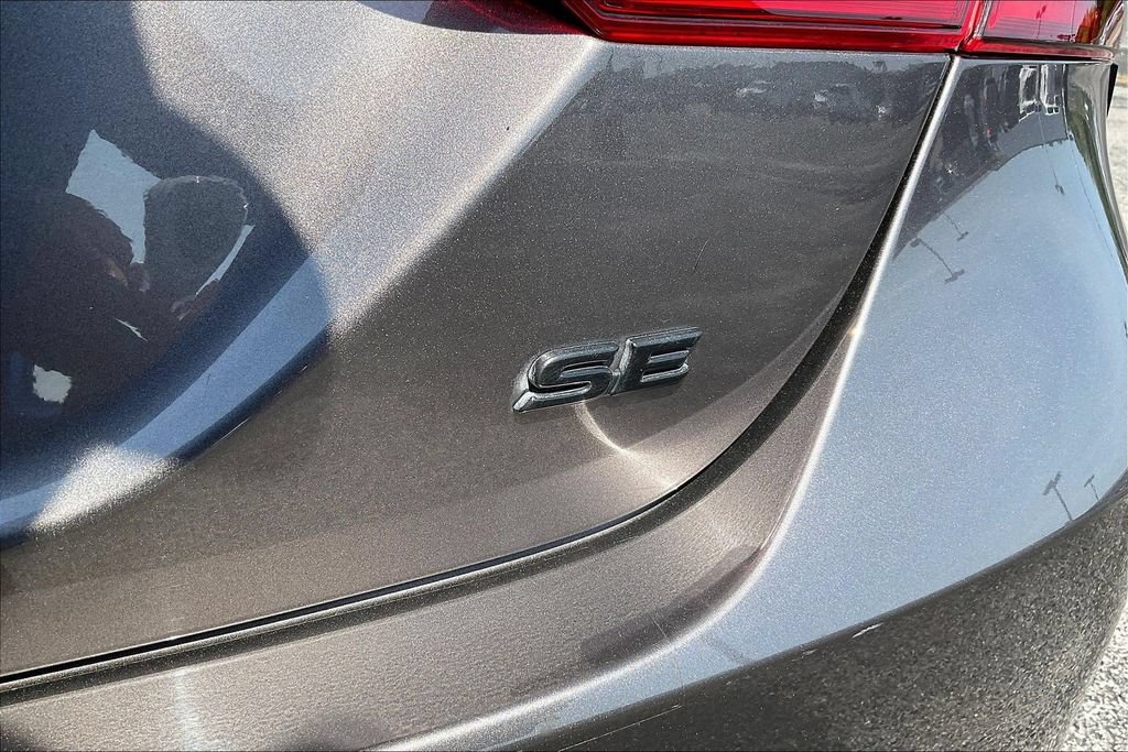 Used 2023 Toyota Camry SE FWD image 28