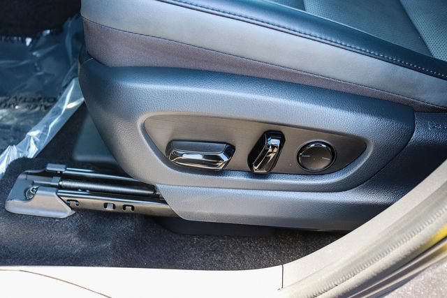 Certified 2025 Lexus RZ 300e FWD image 26