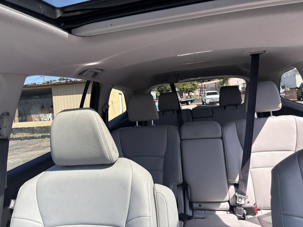 Used 2016 Honda Pilot EX-L image 17