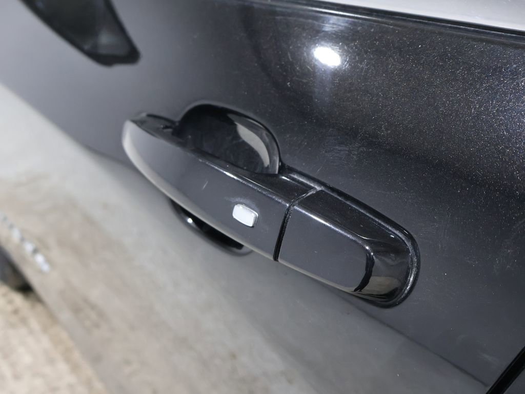 Used 2020 Chevrolet Equinox LT image 10