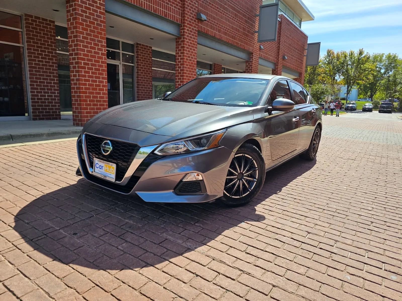 Used 2020 Nissan Altima 2.5 S image 3