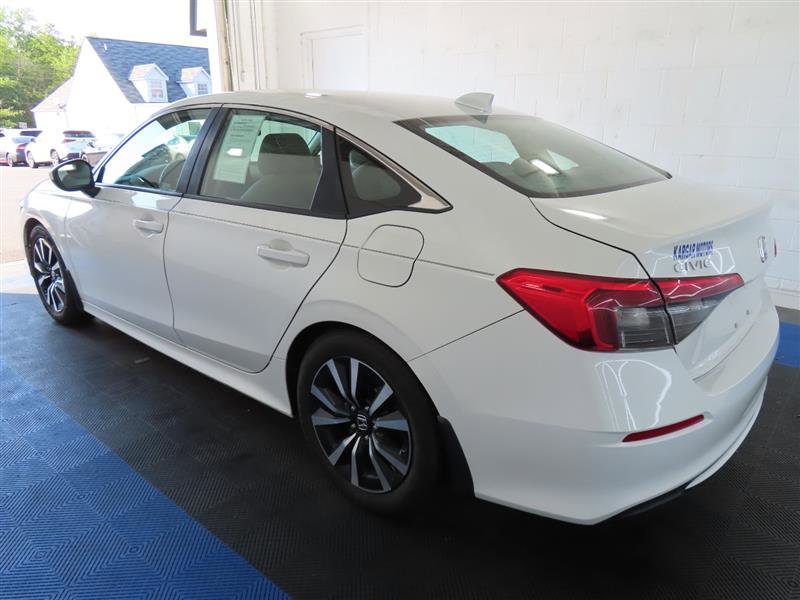 Used 2023 Honda Civic EX image 10